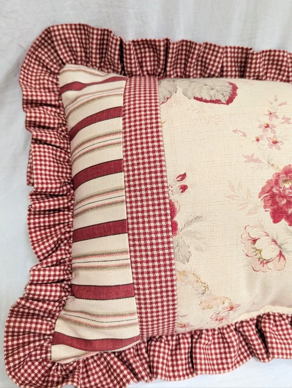 Waverly Schumacher Throw Pillow Lumbar 26x15 Farmhouse Cottage Core Traditional